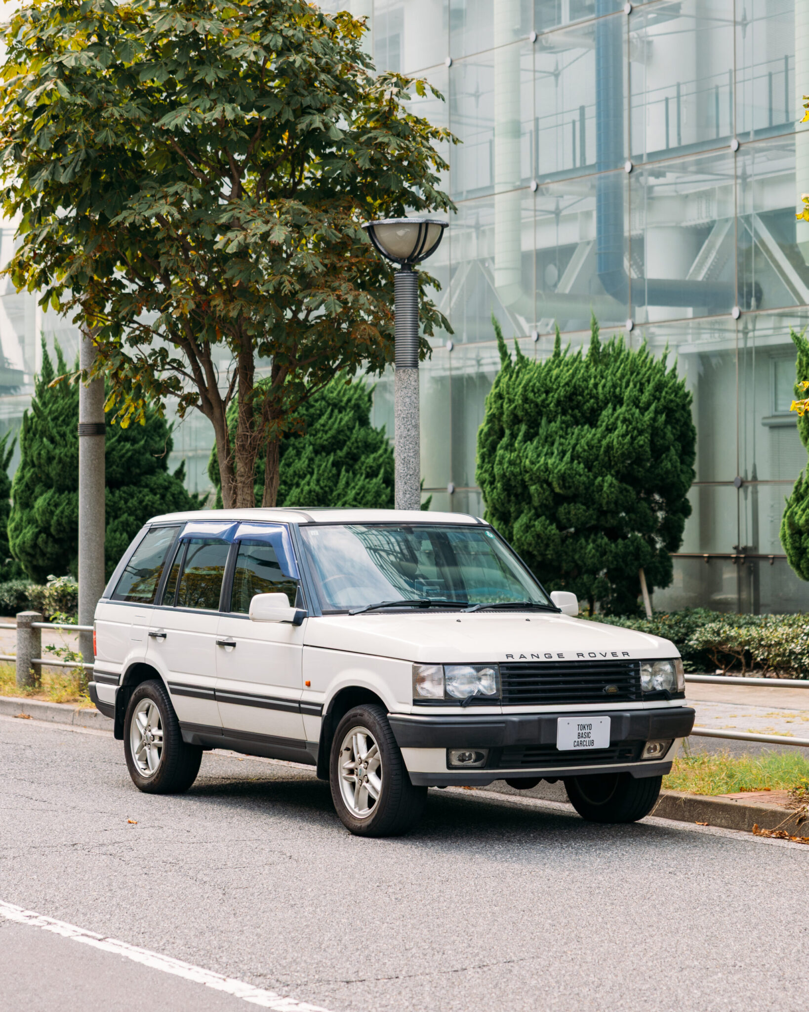 2nd RANGE ROVER Royal Edition | tokyo basic car club 〜ヤングタイマー、買うなら。〜